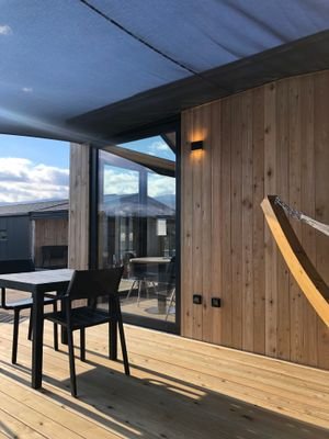 Tiny House 2 - 302