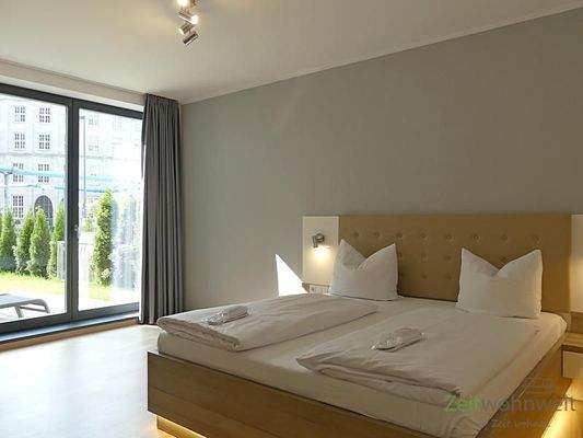 großes Schlafzimmer