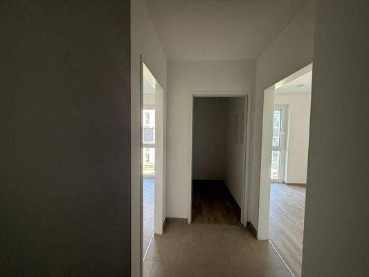 Haus_1_Top_12_Vorzimmer