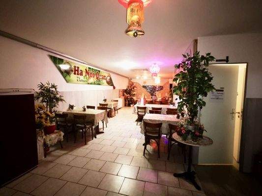 Gastro - großer Raum EG