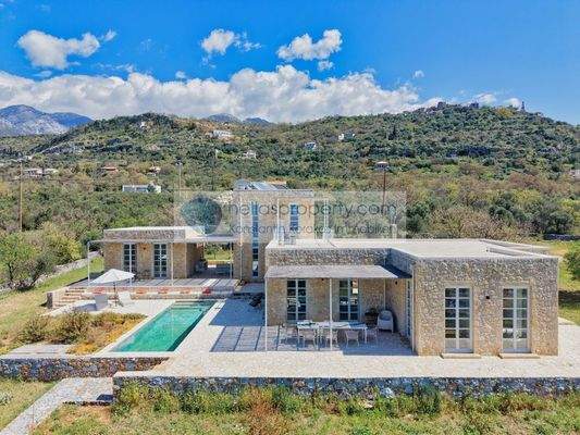 bf8877ad13704d96b126279440f6bc5e-original