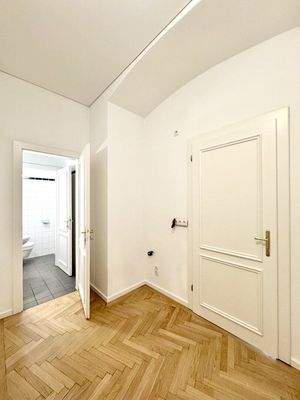 Vorraum mit Küchenanschlüssen