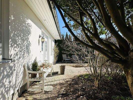 Hauseingang - Vordergarten