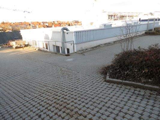 Parkplätze an Halle 3 