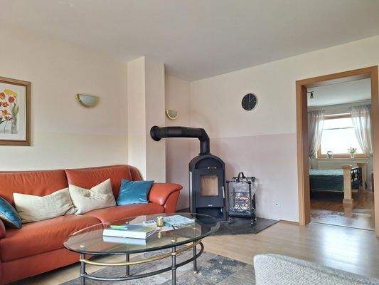 FeWo 1 Wohnberich mit Kaminofen