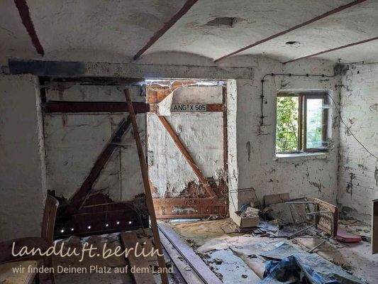 Garage mit Kappendecke.jpg