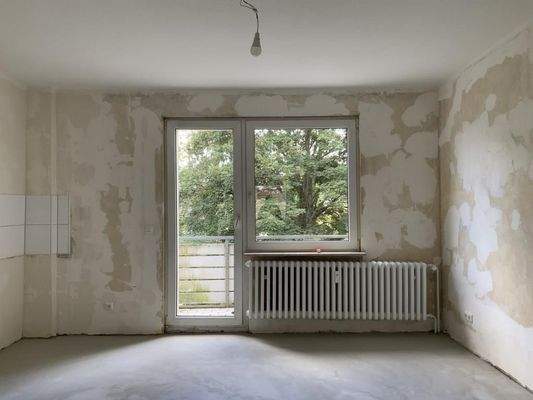 Wohnküche mit Balkon