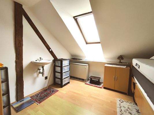 33) Gästezimmer OG.jpg