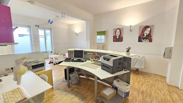 Büro/Praxis - kaufen -  Spittal
