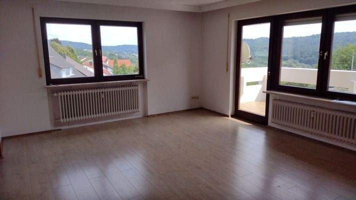 der helle Wohnbereich im EG