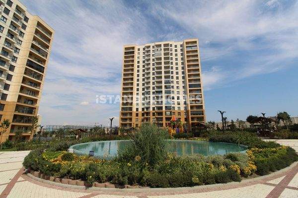 Chic Flats in a Comprehensive Project in Avcilar Istanbul