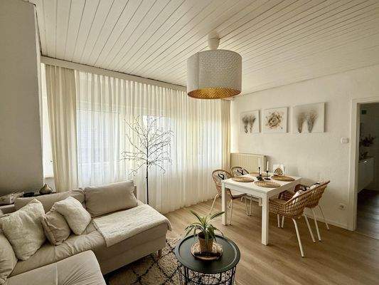 Wohn-/Esszimmer im Dachgeschoss