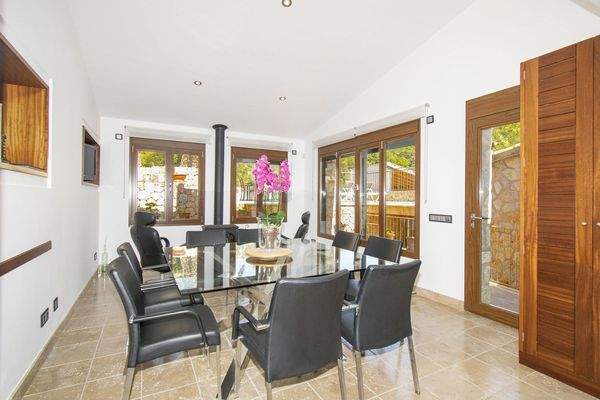 Casa-de-pueblo-en-Caimari