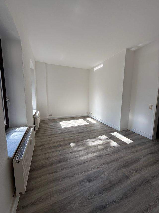 Helle 3 Raum Erdgeschosswohnung in Zwickau ab sofort zu vermieten - Foto 4