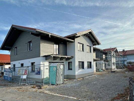 Gebäudeansicht - Gartenseite