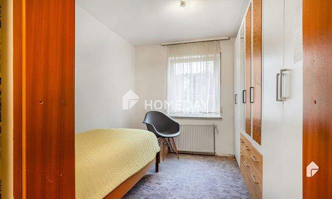 12. KG. Schlafzimmer 2