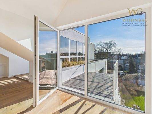 WE11: Tür zum Balkon