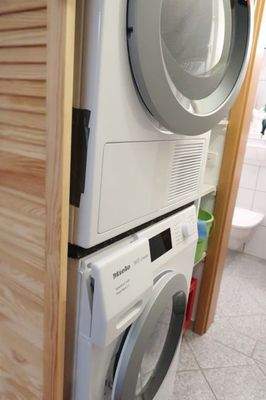 Waschmaschine & Trockner