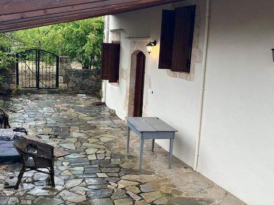 Kreta, Litsarda - Charmantes Steinhaus im Zentrum eines Dorfes zu verkaufen