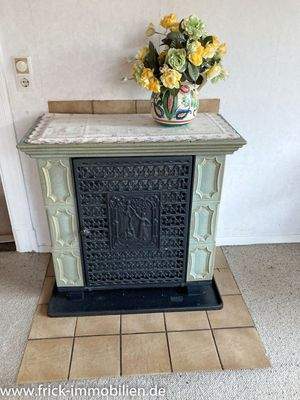 32-Kachelofen Wohnzimmer EG.JPG