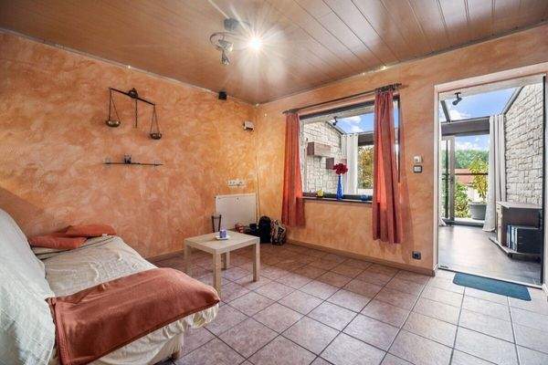 Wohnzimmer (Einliegerwohnung)