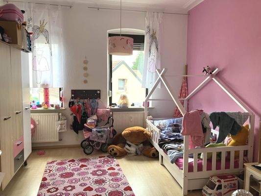 Kinderzimmer 1 OG