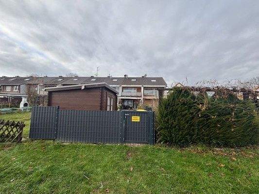 Blick vom Garten - Gartenhaus - Gartenansicht Haus