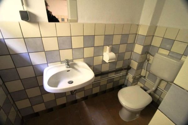 18 WC- Waschhaus.JPG