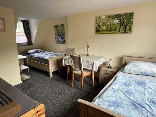 Wohnung II, DG-Zimmer 1