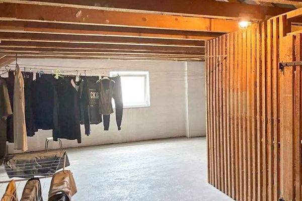 Trockenraum mit Fenster