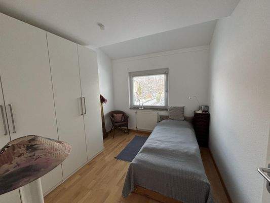 2. Zimmer im Obergeschoss