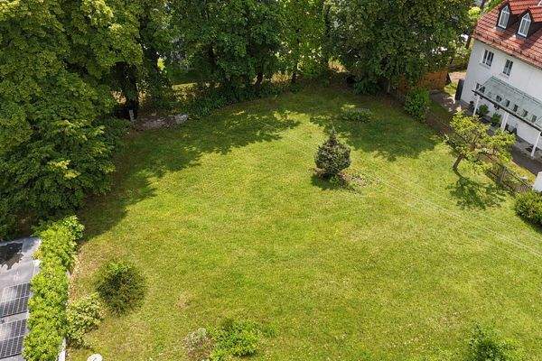 Grundstück ohne Altbestand