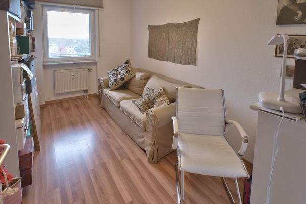 Kinder-/Arbeitszimmer