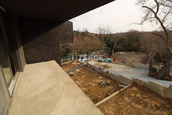 Semi-Detached Villas with Private Pool in Sarıyer, Istanbul