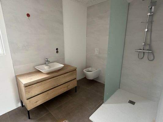 429411411_7089591017763184_7579704155789240614_n.j