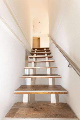 Treppe zum Obergeschoss