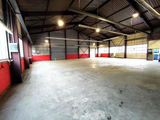 1. Halle 3 Eingang.jpg