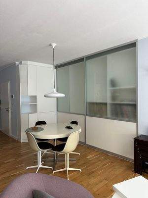 Essbereich mit Maßeinbauschrank