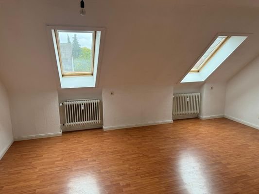 Schlafzimmer DG