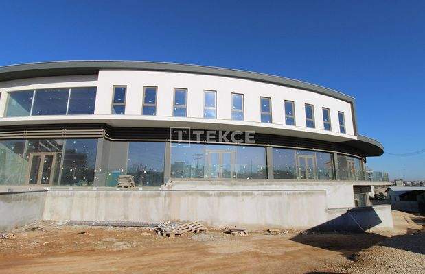 Shop in a Project Close to the Airport in Antalya