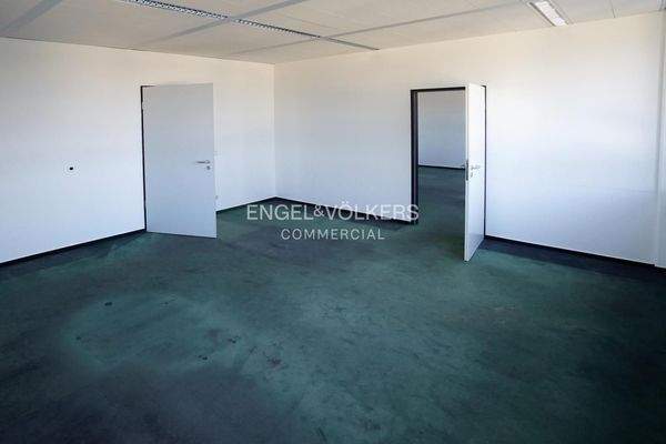 Beispielhaftes Büro 