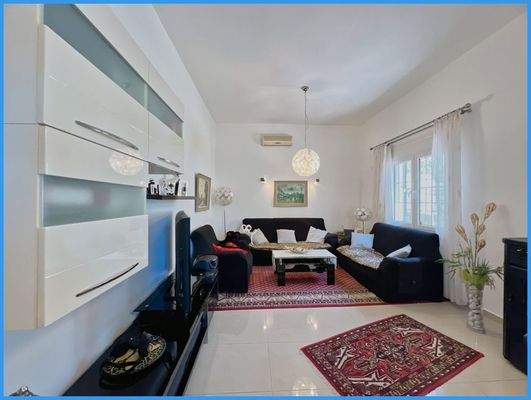 ecfe7bd662684e11a290b7cdf375d446-original