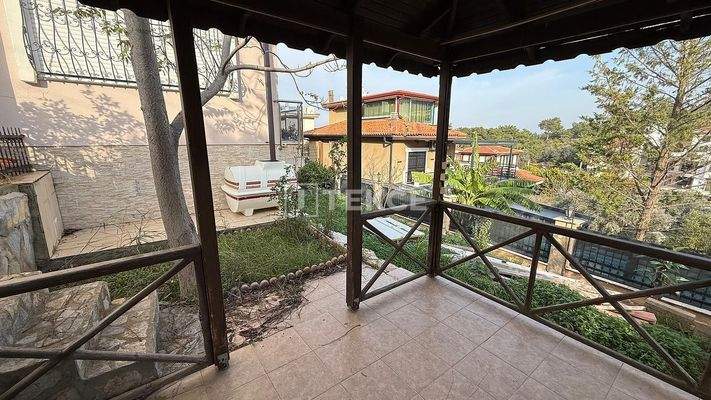 Sea View Spacious Villa with Private Garden in İzmir Turkey