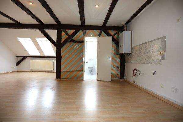 2. Wohnbereich mit Küche