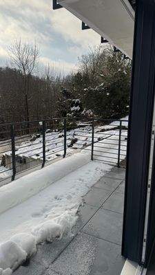 Balkon Blick rechts.jpg