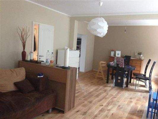 Wohnzimmer möbliert (3) (Mittel) (Klein)