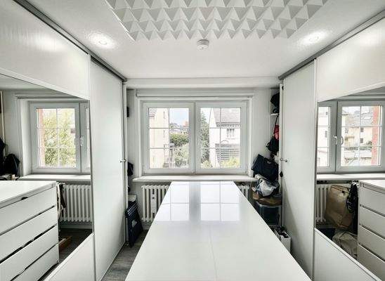 Haus II. Ankleidezimmer 