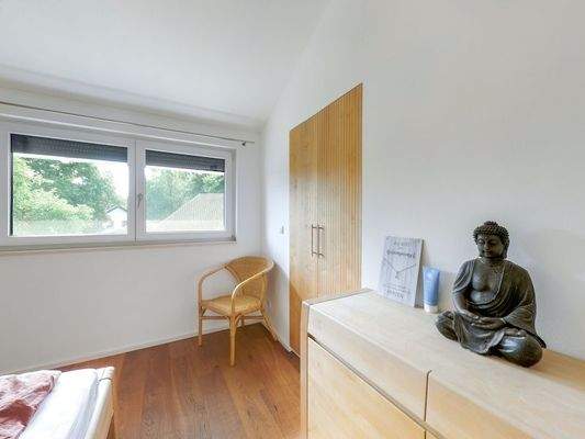 Schlafzimmer Ankleide OG.jpg