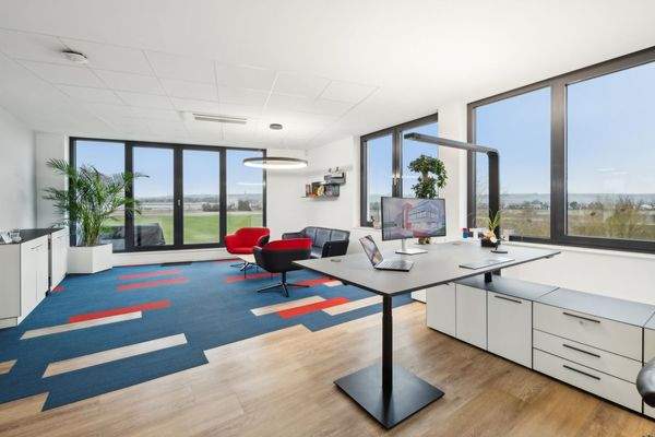 Einzelbüro mit Aussicht