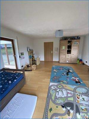 Zimmer rechts Obergeschoß